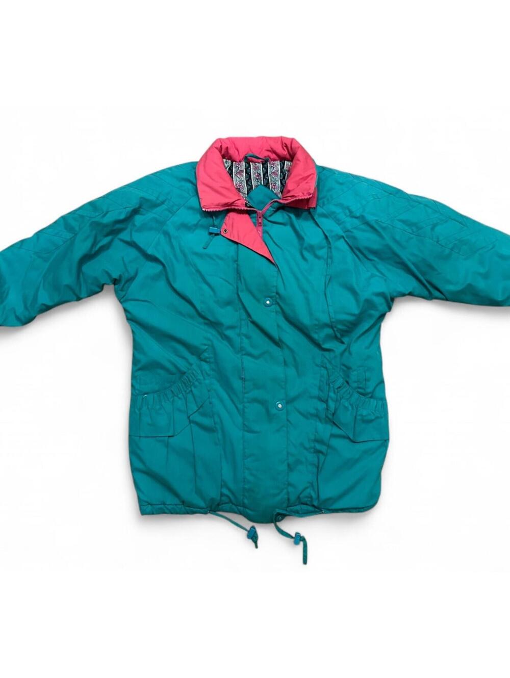 Vintage IZZI Women’s Ski Jacket Winter Sports Best Fits Medium
